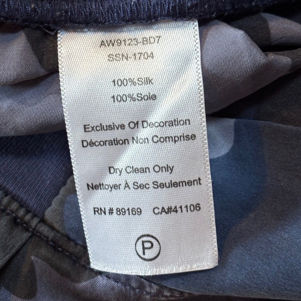 ATM Anthony Thomas Melillo Womens 100% Silk Camo Joggers Blue Size Medium - Picture 9 of 9